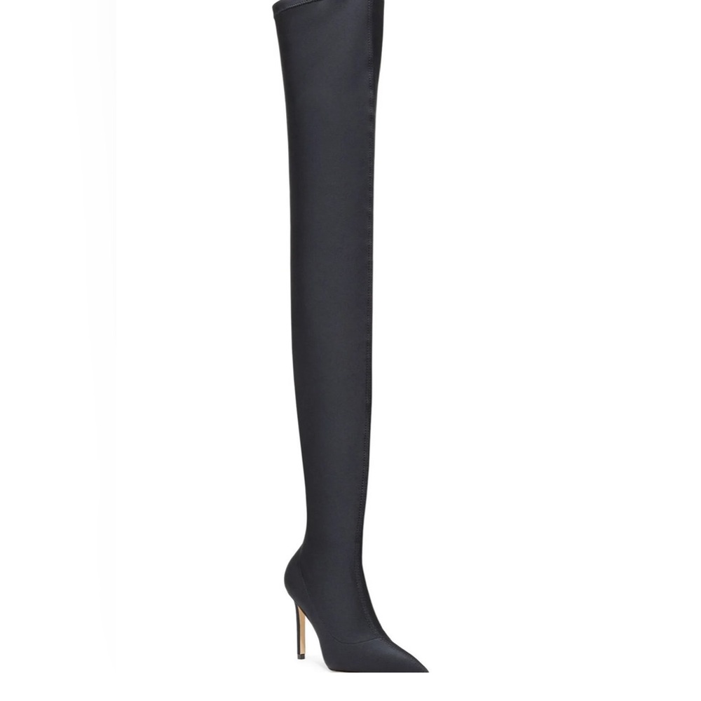 $950 Stuart Weitzman

Ultrastuart Satin Thigh-High Boots size6.5